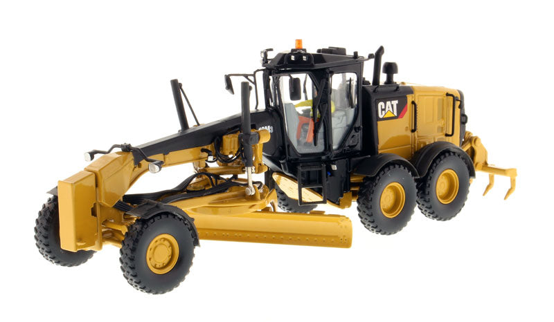 Diecast Masters 85519 Caterpillar 12M3 Motor Grader