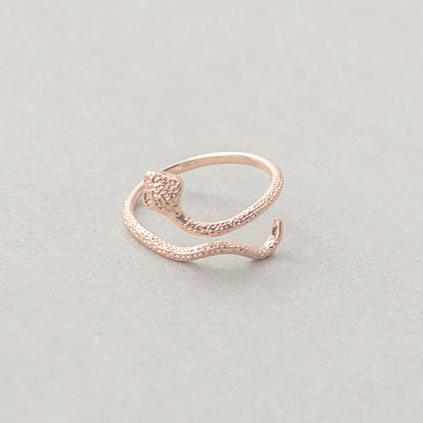 Personality Punk Exaggerated Snake Ring Retro Snake-Shaped Nightclub Ring Copper Opening Adjustable Ring Valentine Gift