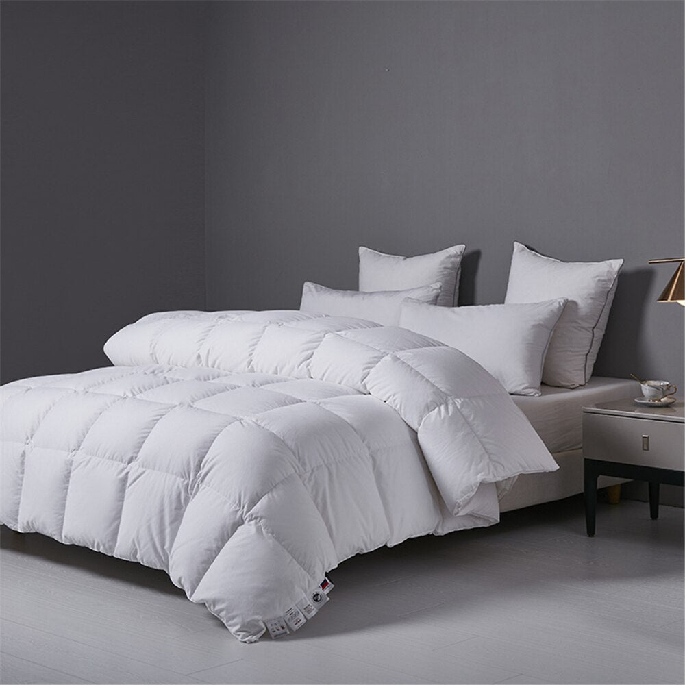 Lanlika Siberian Zero Sense 100% White Goose Down Quilt Comforter For